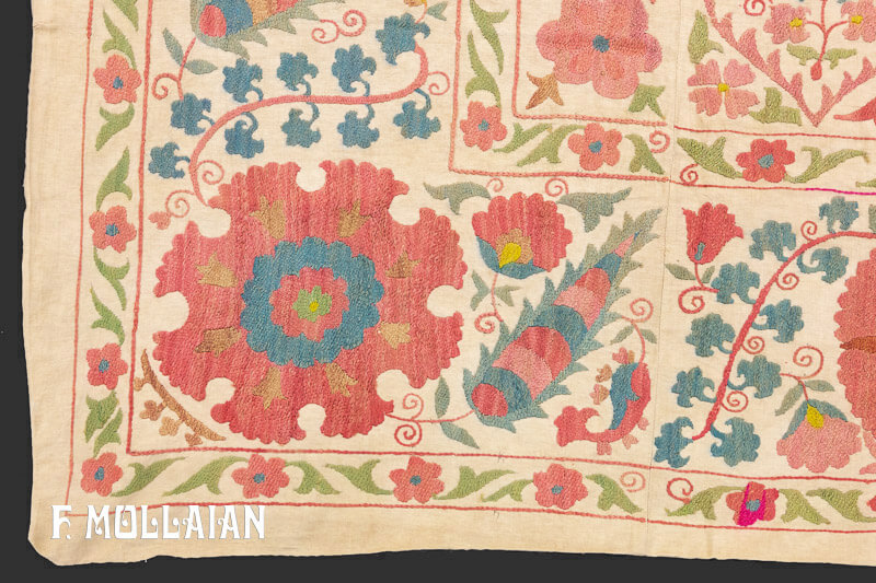 Old Uzbeck Embroidery Suzani Silk Textile n°:90996398